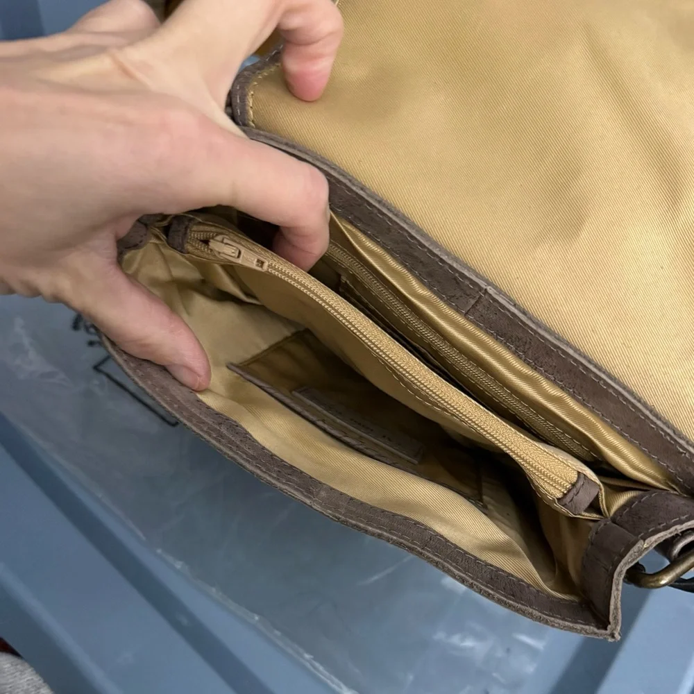RHB London 'Carolyn' Grey Distressed Real Leather iPad Tablet Mens Crossbody Bag